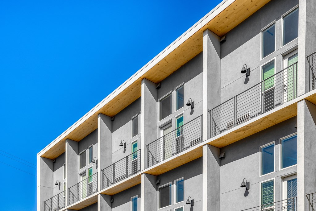 a picture of an apartment building