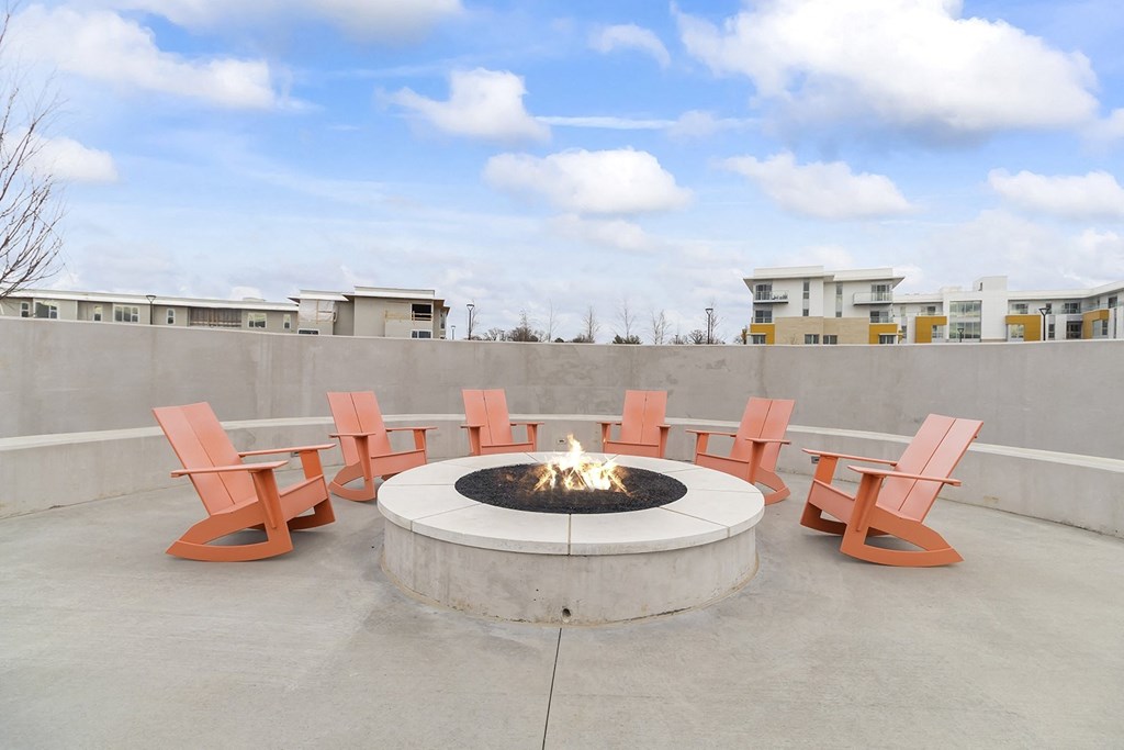 Outdoor firepit at Crystal Flats in Bentonville, AR