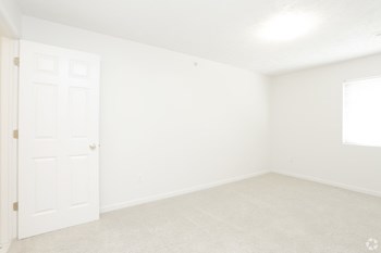 1274 Deerfield Blvd 1-3 Beds Apartment for Rent - Photo Gallery 13