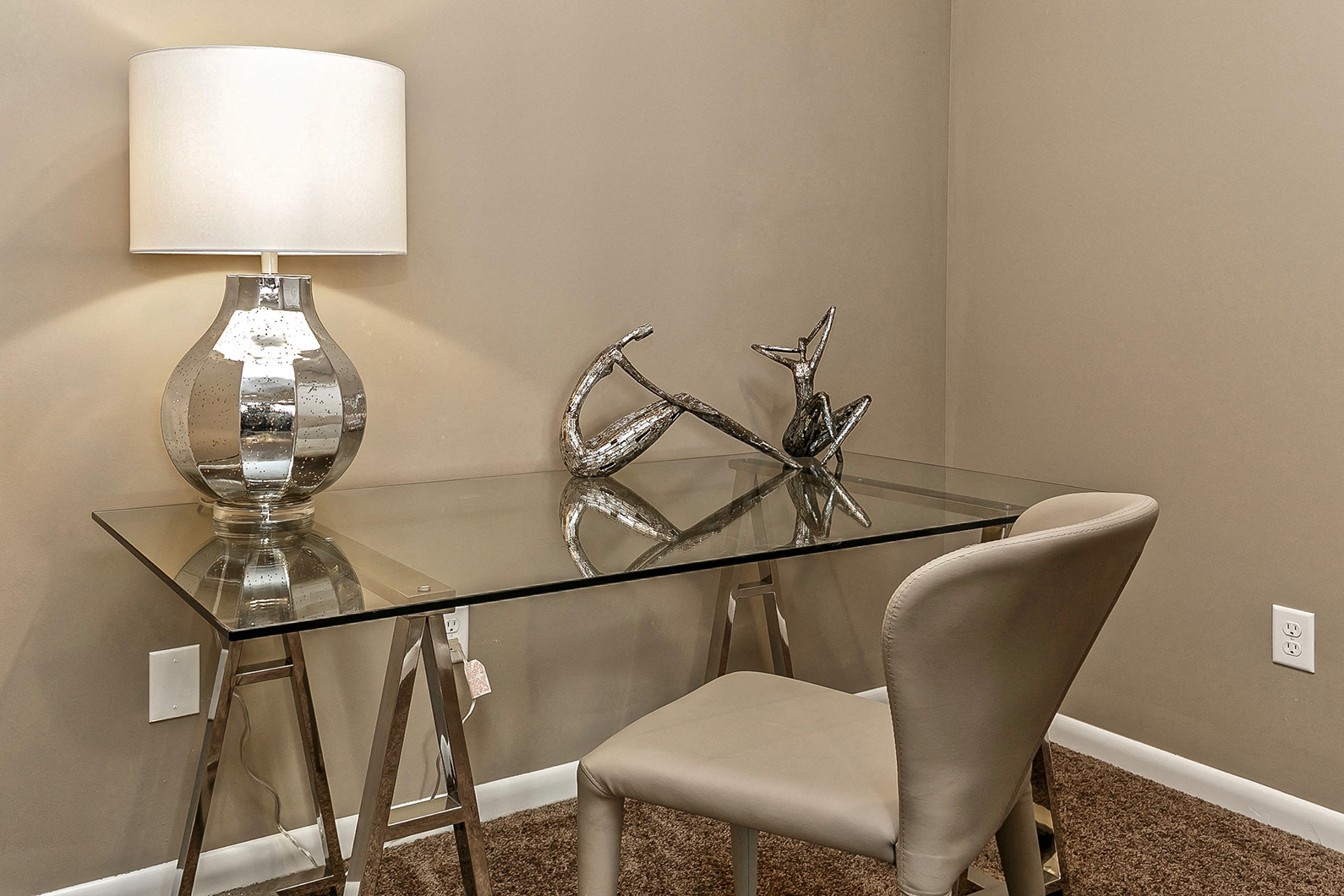 Extra apartment space at The Apartments at Lux 96 in Papillion, NE