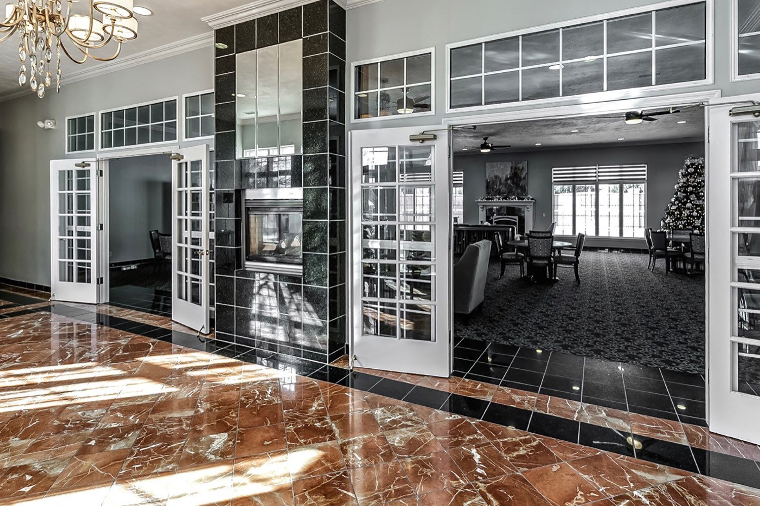 Lakeside Hills Apartments Clubhouse