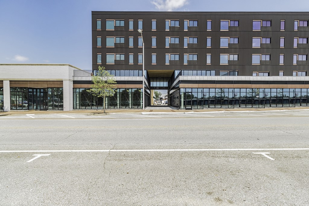 Exterior photo of 202 Railside located in Springdale, AR