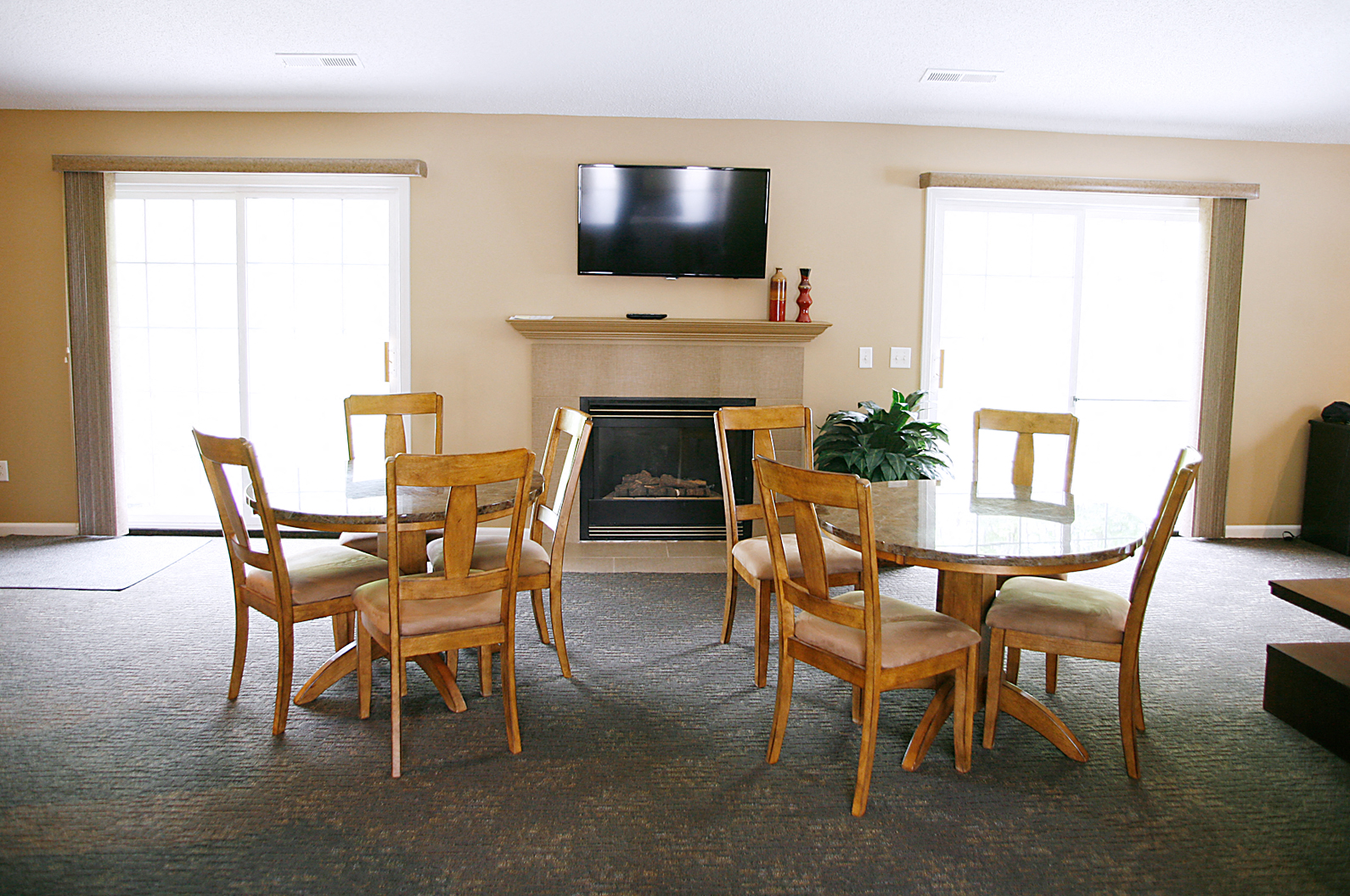 Community Clubhouse at CopperCreek Apartments in Council Bluffs, IA     CopperCreek Clubhouse