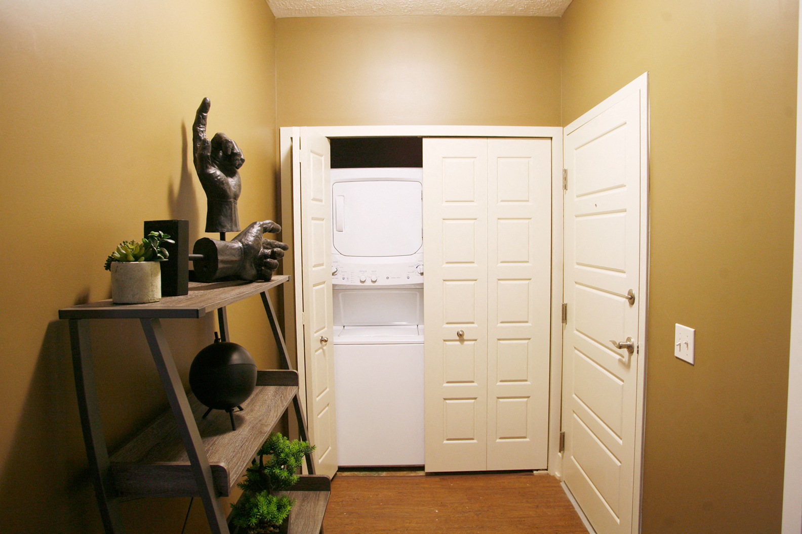 Pacific West Washer and Dryer