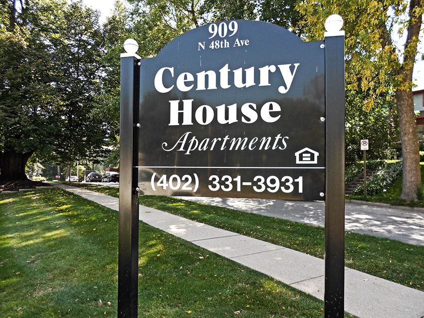 Two bedroom apartments at Century House Apartments in Omaha, NE - Photo Gallery 1