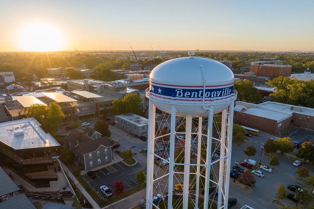 Amazing things to see in Benville, AR just minutes from Crystal Flats