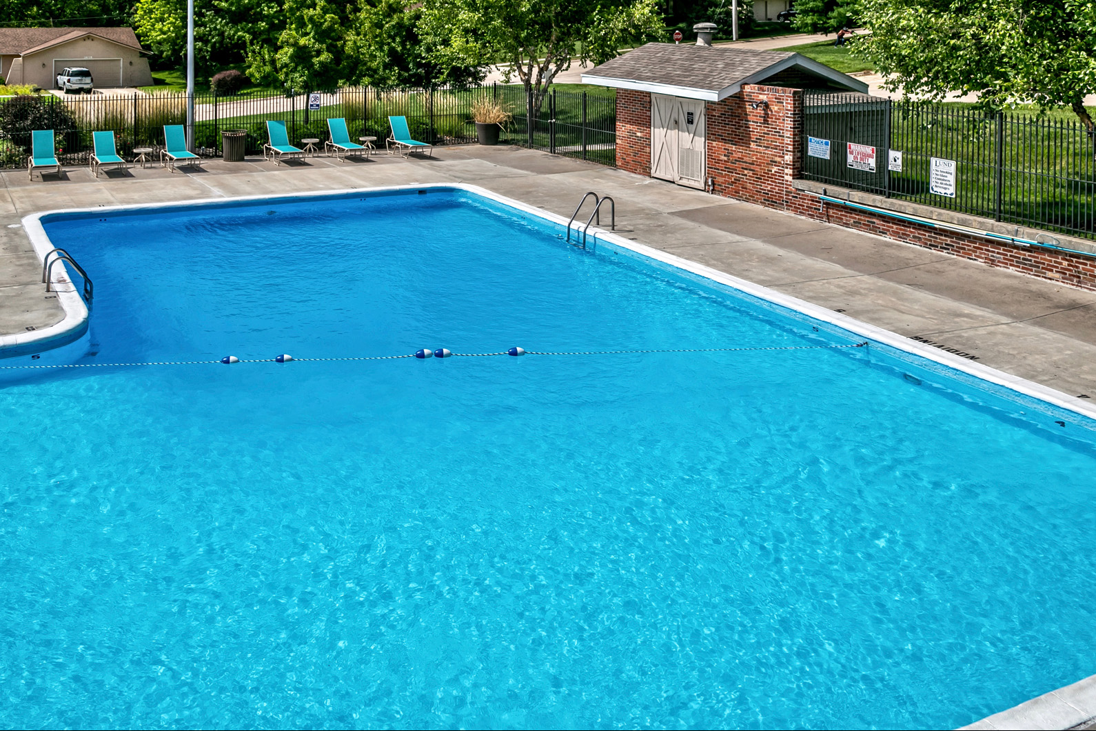 Olympic sized swimming pool at Club at Highland Park Apartments, Omaha, NE
