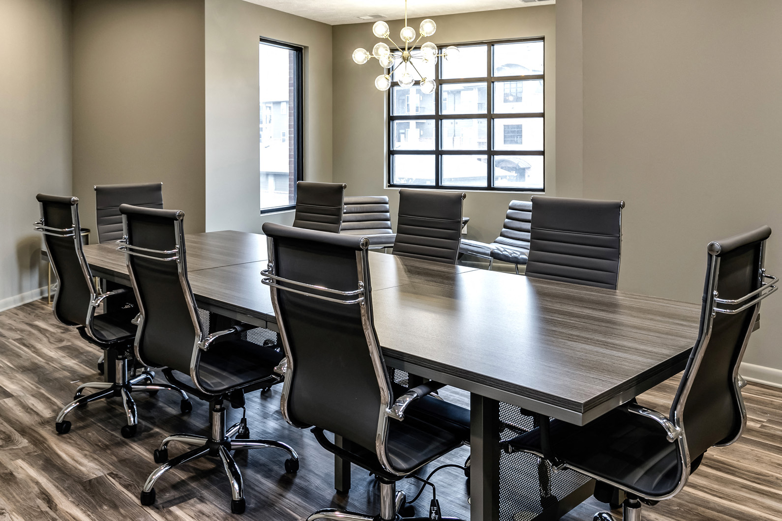 Conference room at The Apartments at Lux 96 in Papillion, NE