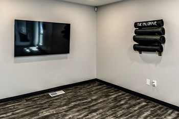Yoga room Yoga room at The Falgrove, Omaha, Nebraska - Photo Gallery 4