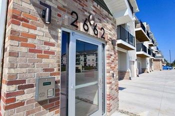 Building entrance at The Flats at 5th in Columbus, NE - Photo Gallery 3