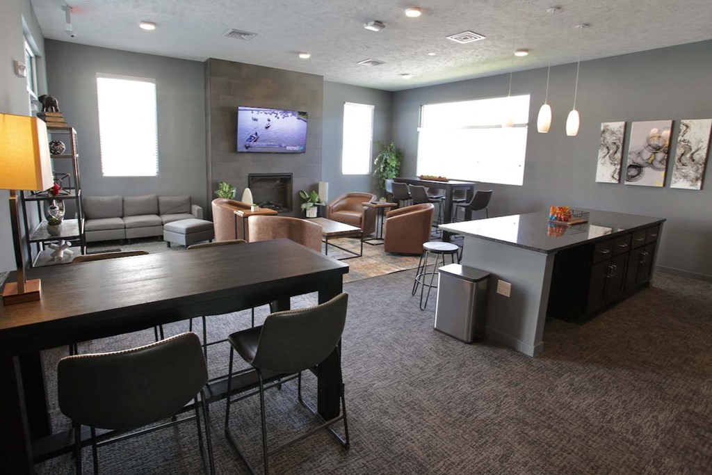 Community clubhouse at The Flats at 5th in Columbus, NE