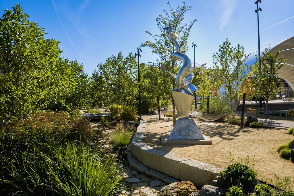 Live right next to the Gene Leahy Riverfront Redevelopment at The Greenhouse Apartments in Omaha, NE