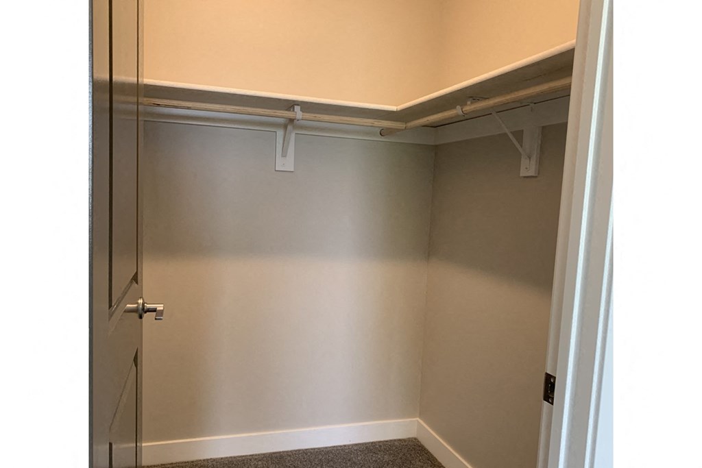 Hudson Villa at East Lake Flats