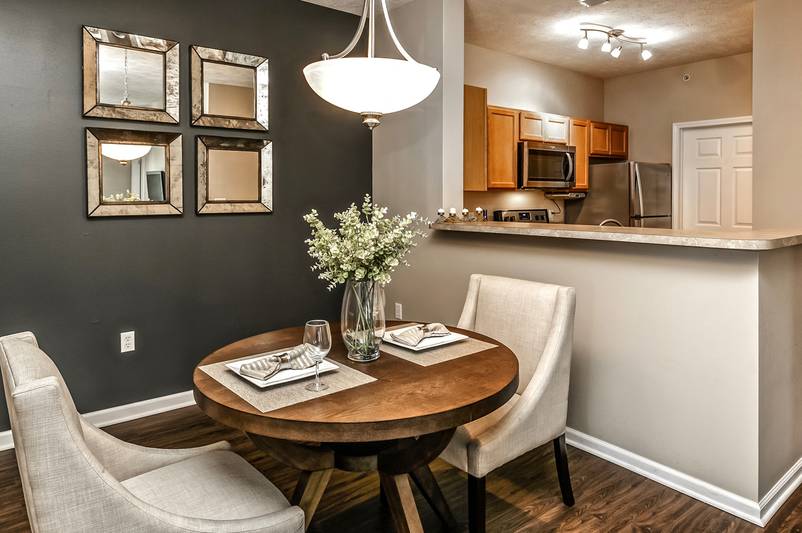 Designer Kitchen at Landings Apartments, The, Bellevue