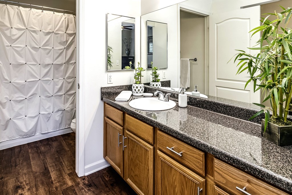 Large bathrooms at The Larimore, Nebraska