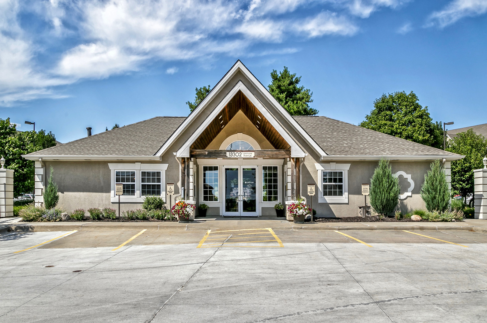 On-Site Management at Larimore, The, Nebraska