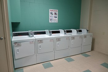 Laundry Facilities - Photo Gallery 11