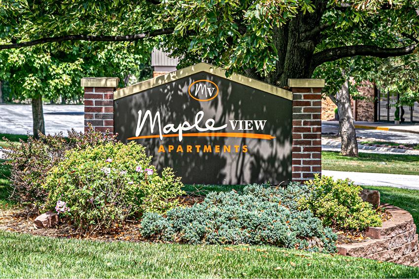 Property signage at Maple View Apartments, Omaha, NE - Photo Gallery 1
