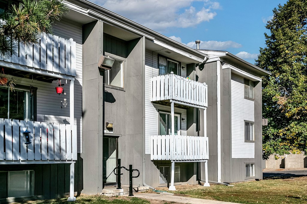 Property Exterior at Old Mill Apartments in Omaha, NE