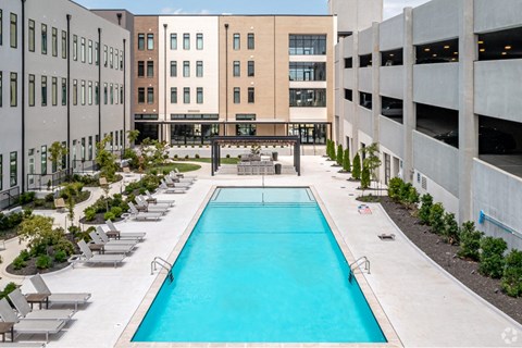 Heated Resort-Style Pool at Pinnacle Heights in Rogers, AR