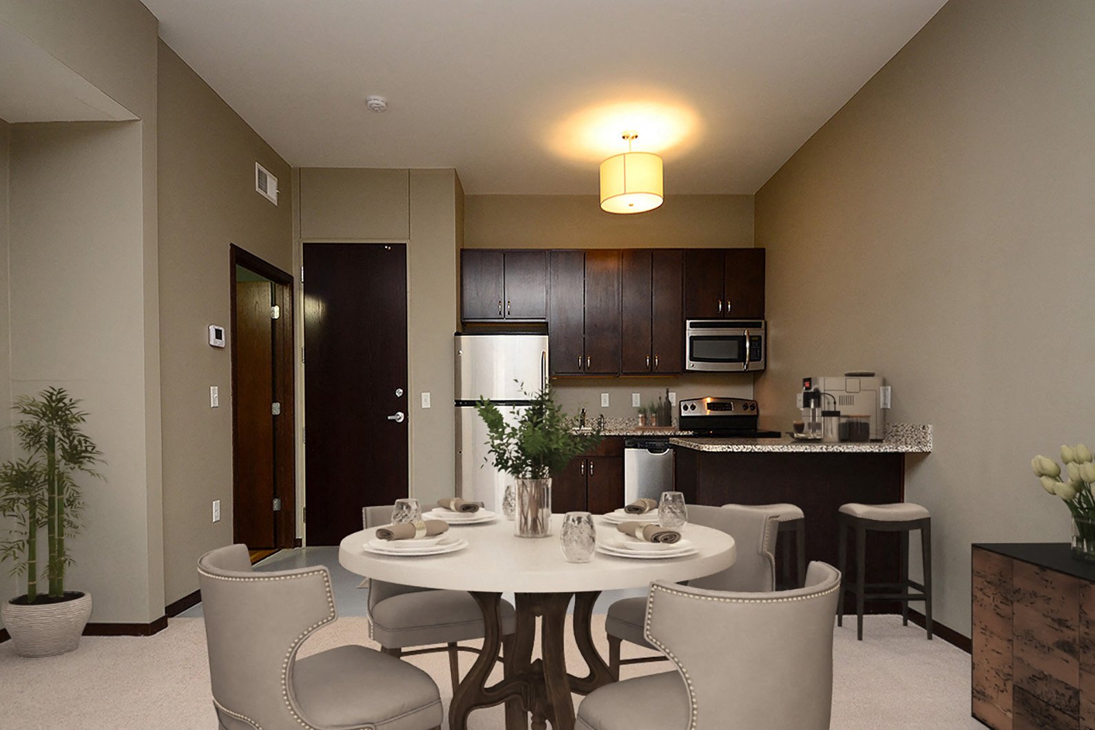 One and two bedroom apartment homes at 1501 Jackson Apartments in Downtown Omaha, NE