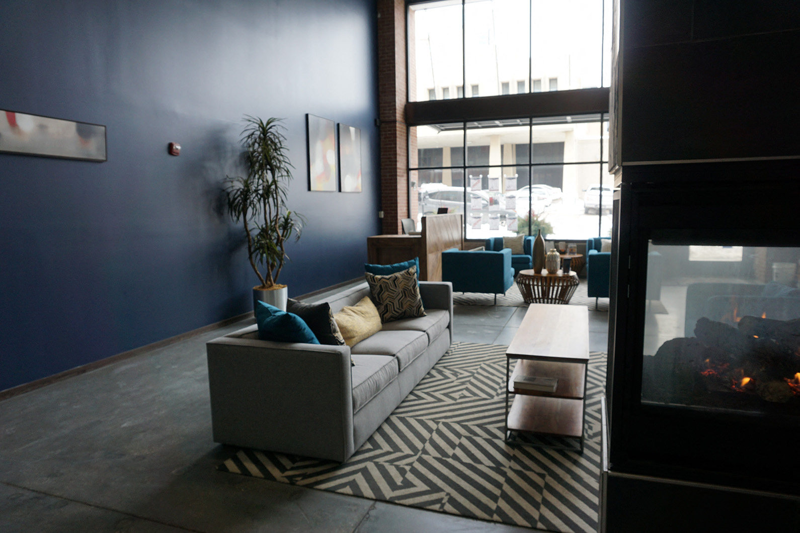 Community Lounge at 1501 Jackson in Omaha, NE