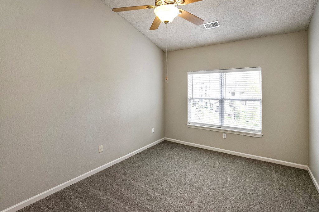 Bedroom at Autumn Grove Apartments, Omaha, NE, 68135