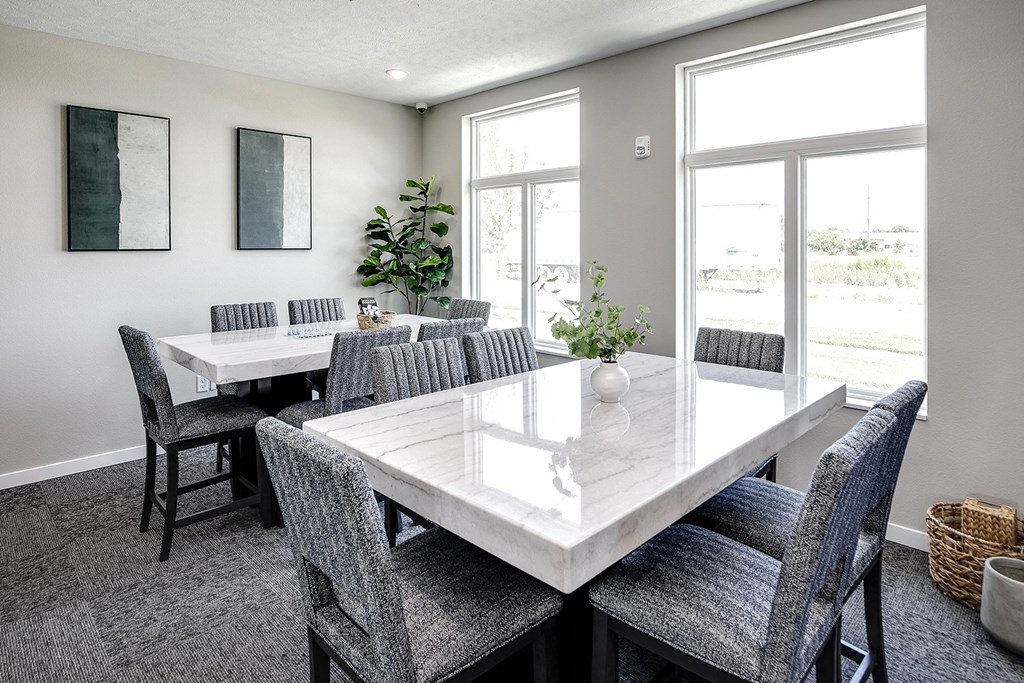 Clubhouse at Cross Creek in Lexington, NE