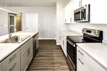Chateau floor plans available at Deerfield Apartments and Chateaus in Fremont, NE