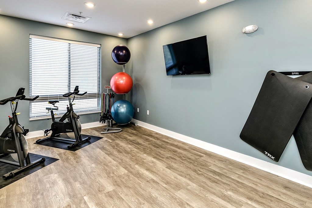 24-Hour Fitness Center at Echo Park Apartments in Omaha, NE
