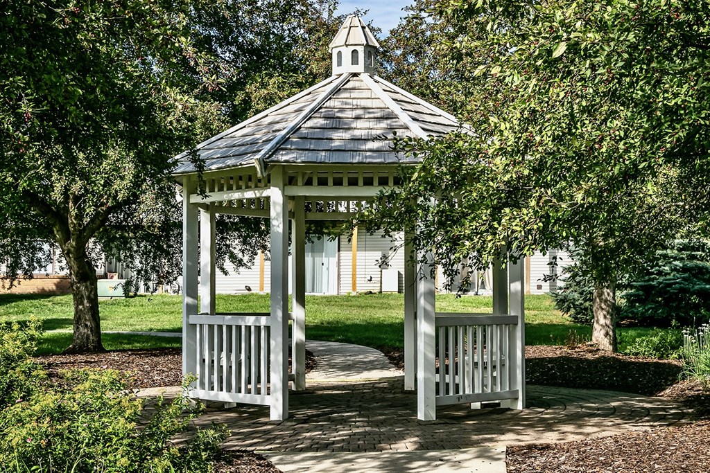 Gazebo at Fairway Apartments in Ralston, NE