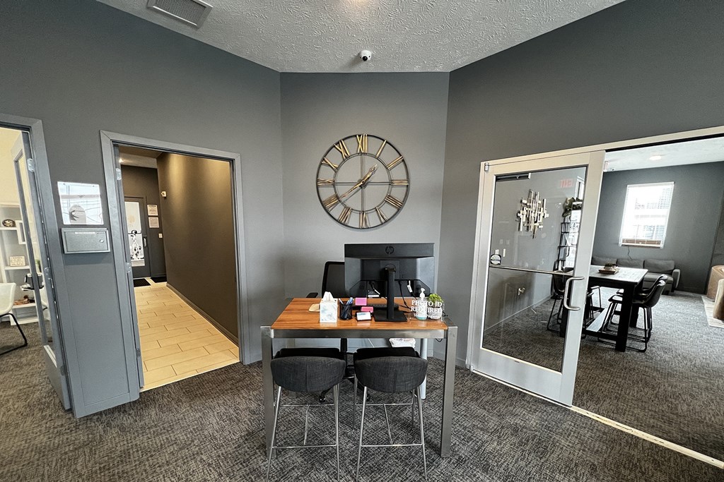 Lobby at The Flats at 5th in Columbus, NE