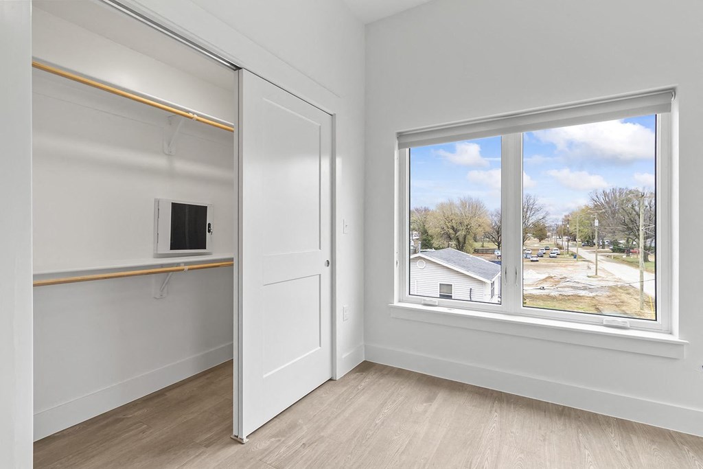 Large closets at G at Market in Bentonville, AR