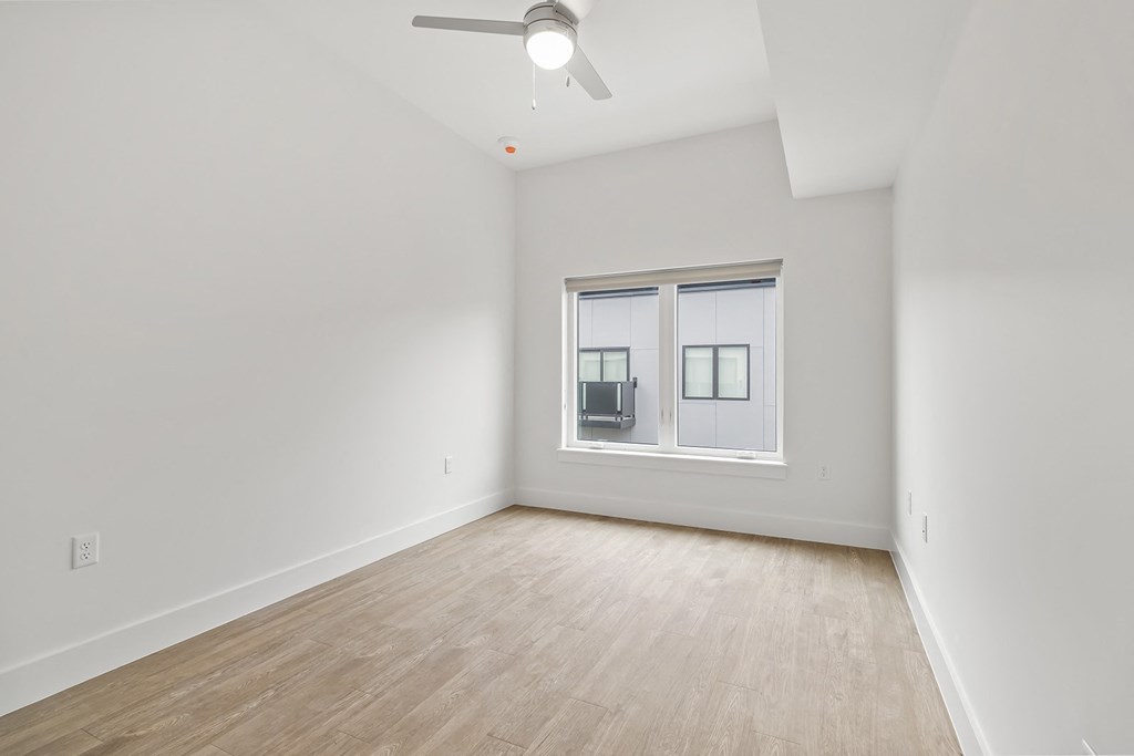 One and two bedroom apartment homes with large Windows at G at Market in Bentonville, AR