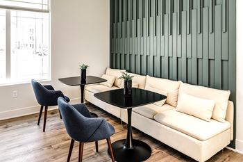 Clubhouse with booth area at Hanover Flats in Bennington, NE