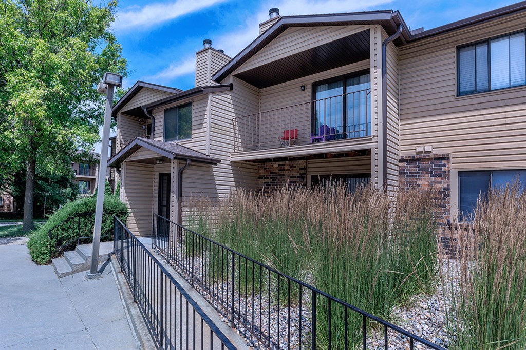 One and two bedroom apartment homes at Oakwood Trail Apartments located in Omaha, NE