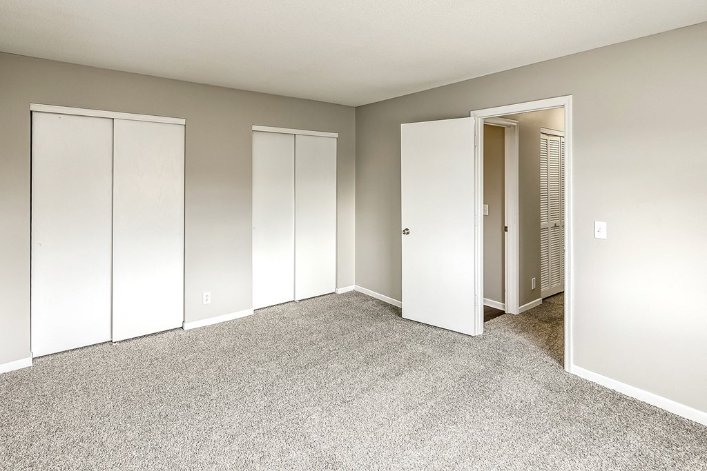 Remodeled one and two bedroom apartments at Oakwood Trail Apartments in Omaha, NE