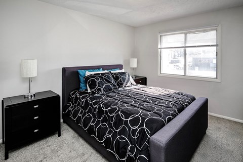 Renovated apartment homes at Old Mill in Omaha, NE