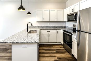Granite countertops at The Parker in Papillion, NE