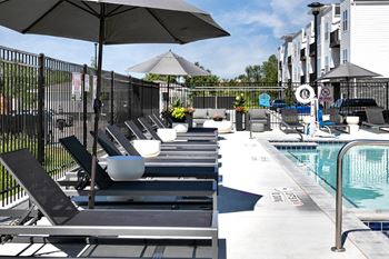 Swimming Pool at The Parker in Papillion, NE