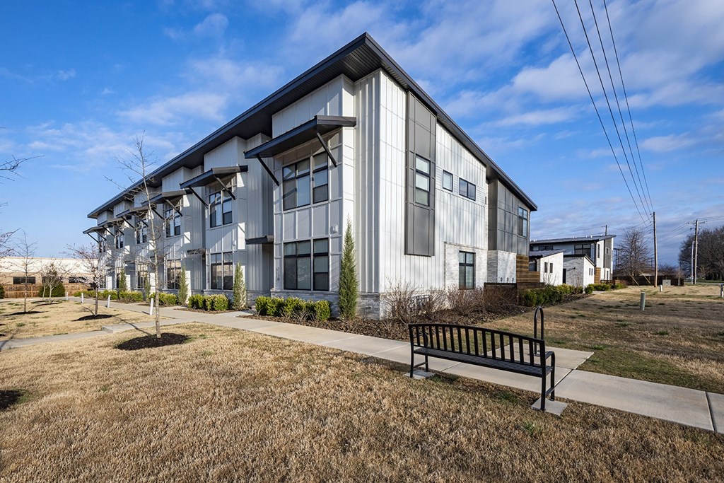 Three bedroom contemporary townhomes at Parkside Row in Bentonville, AR