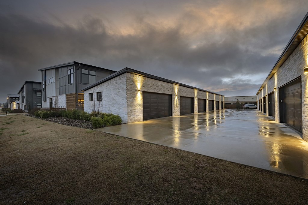 Three bedroom contemporary townhomes at Parkside Row in Bentonville, AR