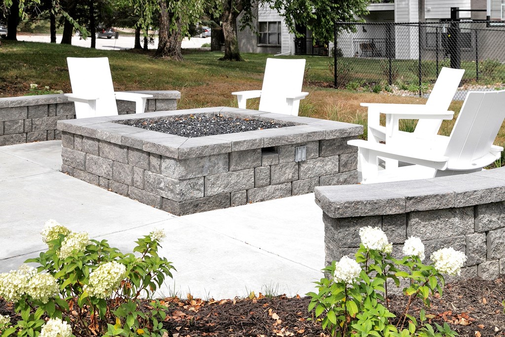 Firepit at Parkwood Terrace in Omaha, NE