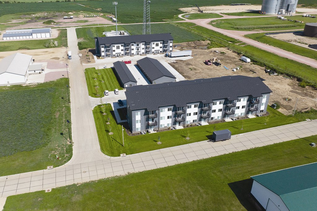 Building exterior at Prairie Park Apartments in Wayne, NE