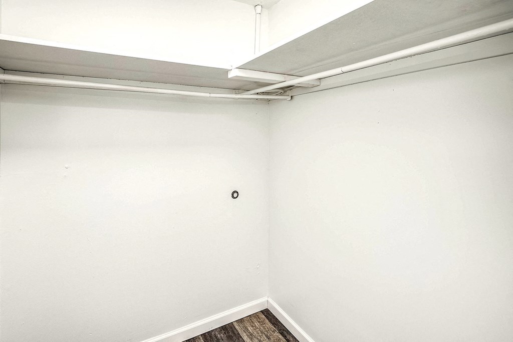 Newly renovated one and two bedroom apartment homes at Preserve at Evans Place in Omaha, NE