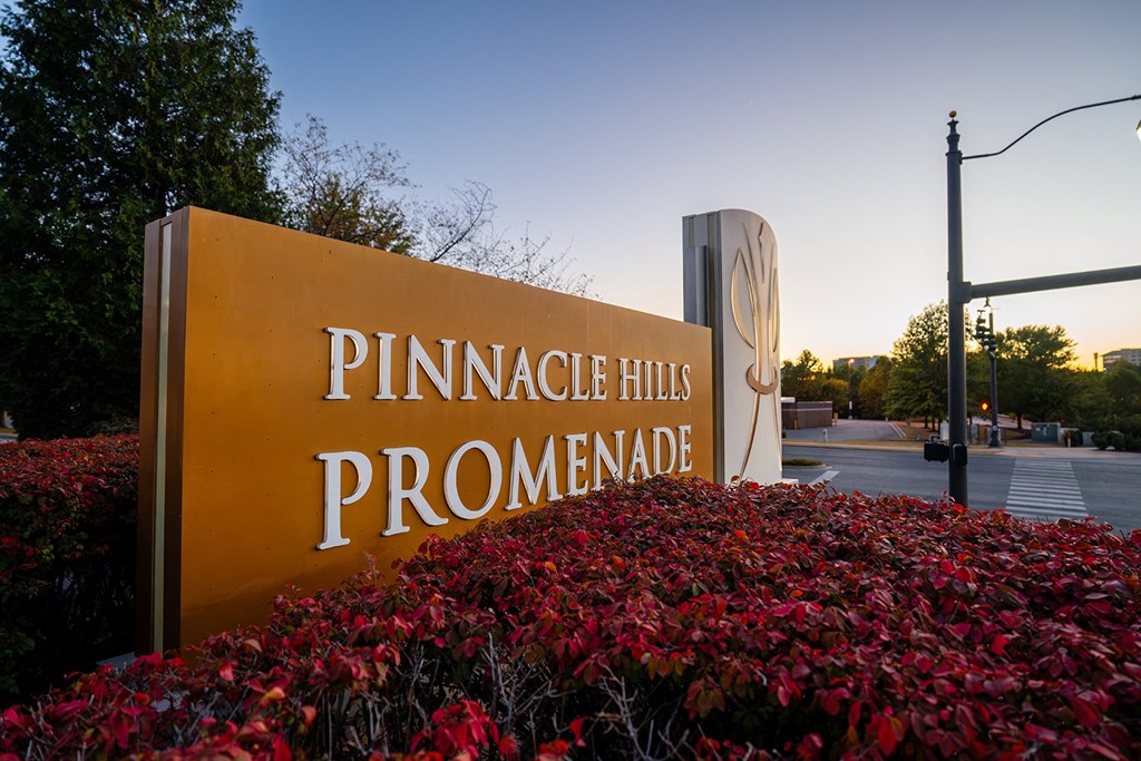 Convenient Rogers Location at Shadowbrooke Village in Rogers, AR