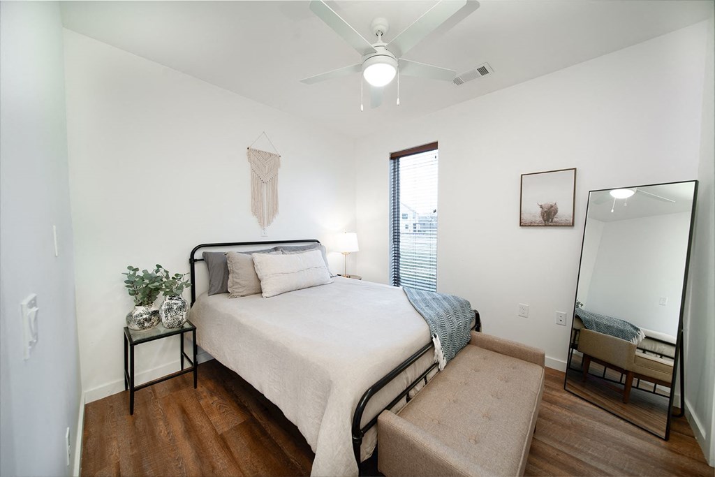 Experience urban agrihood living at our one, two or three bedroom apartments and townhomes featuring amazing apartment and community amenities at Red Barn in Bentonville, AR