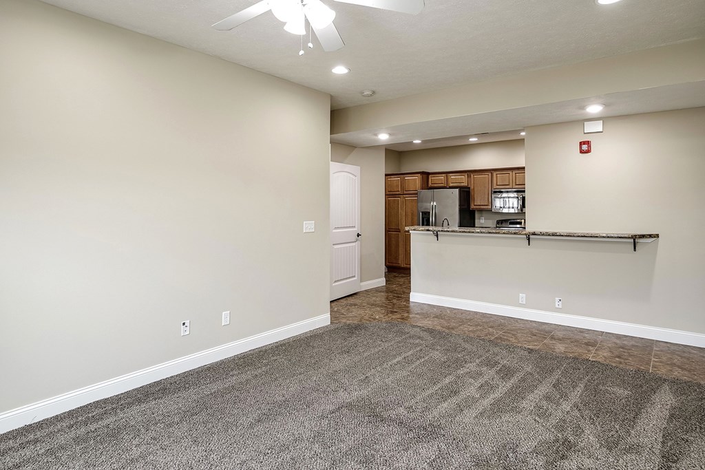 One and two bedroom apartments with stainless steel appliances at Residences at Oak Pointe in Grand Island, NE