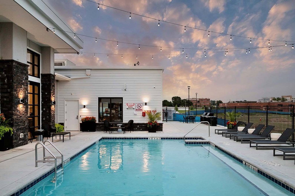 Pool at The Parker in Papillion, NE