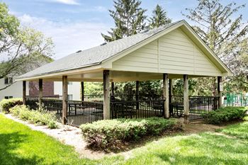 Picnic Area at The Pointe in La Vista, NE